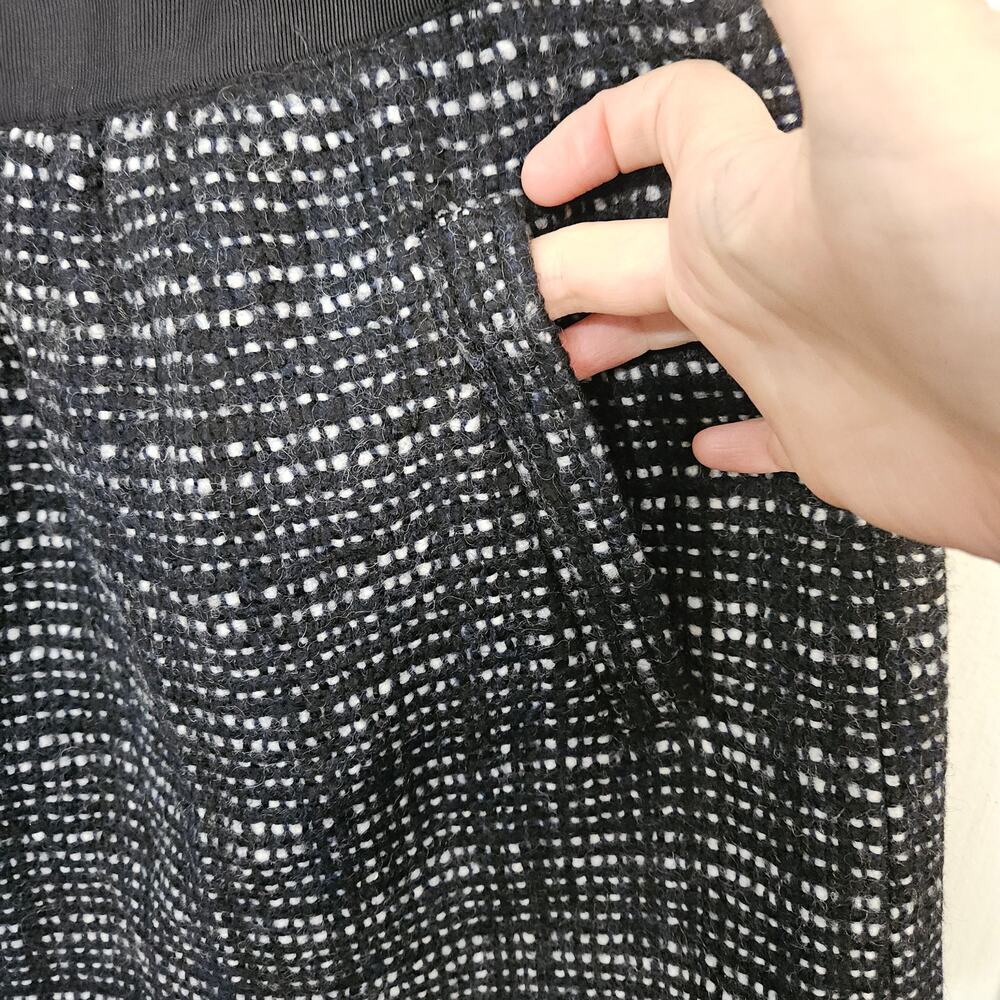 J. Crew Black Tweed Wool Mini Skirt Size 8 Medium Dark Academia Pockets - Picture 3 of 7